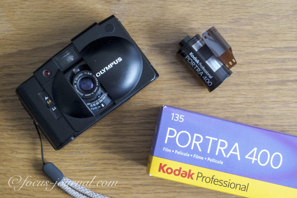 Olympus XA2 と Kodak Portra400